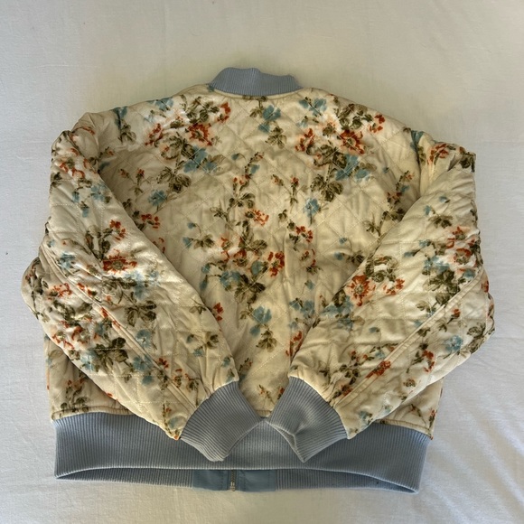 ✨URBAN OUTFITTERS REVERSIBLE BOMBER JACKET - Picture 6 of 10